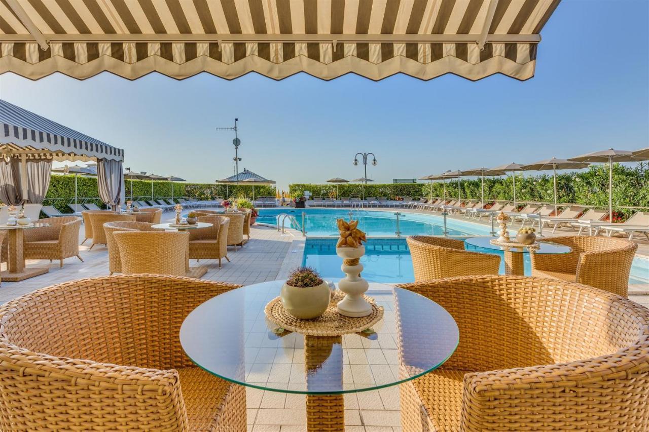 Hotel Delle Mimose Lido di Jesolo Dış mekan fotoğraf